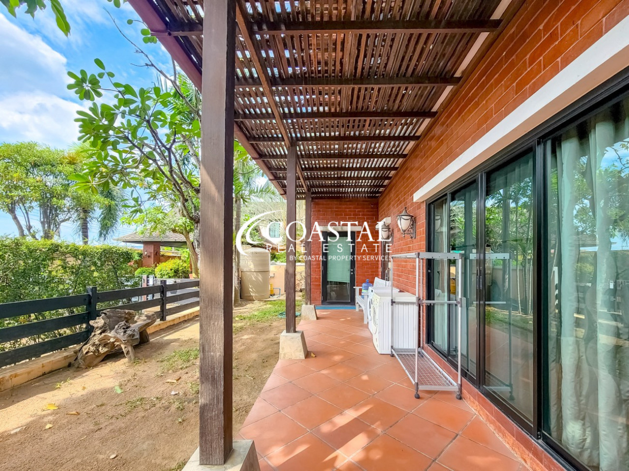 House For Sale And Rent East Pattaya