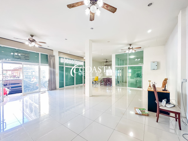 Commercial For Sale East Pattaya