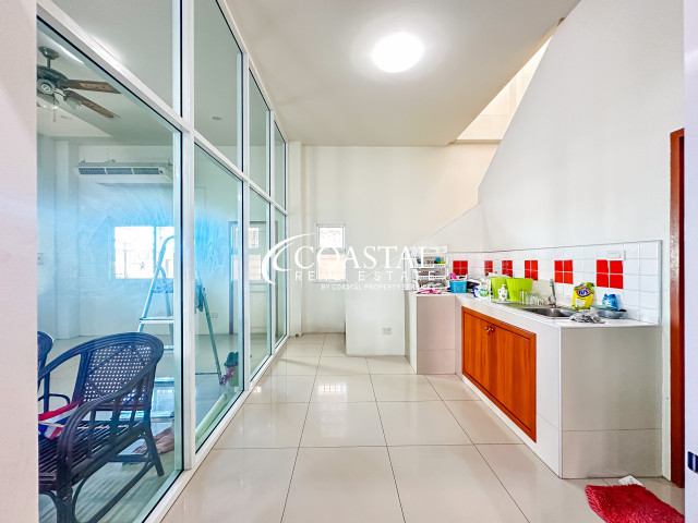 Commercial For Sale East Pattaya