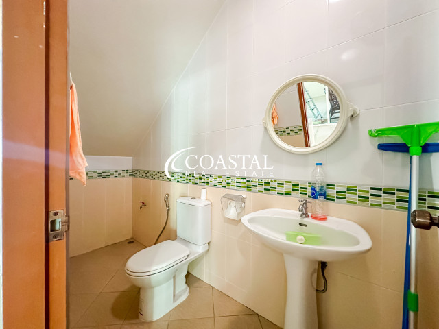 Commercial For Sale East Pattaya