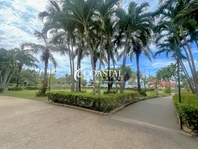 Commercial For Sale Baan Amphur