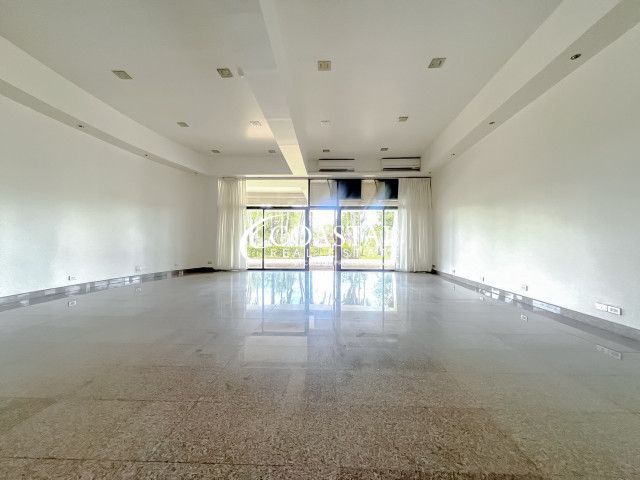 Commercial For Sale Baan Amphur