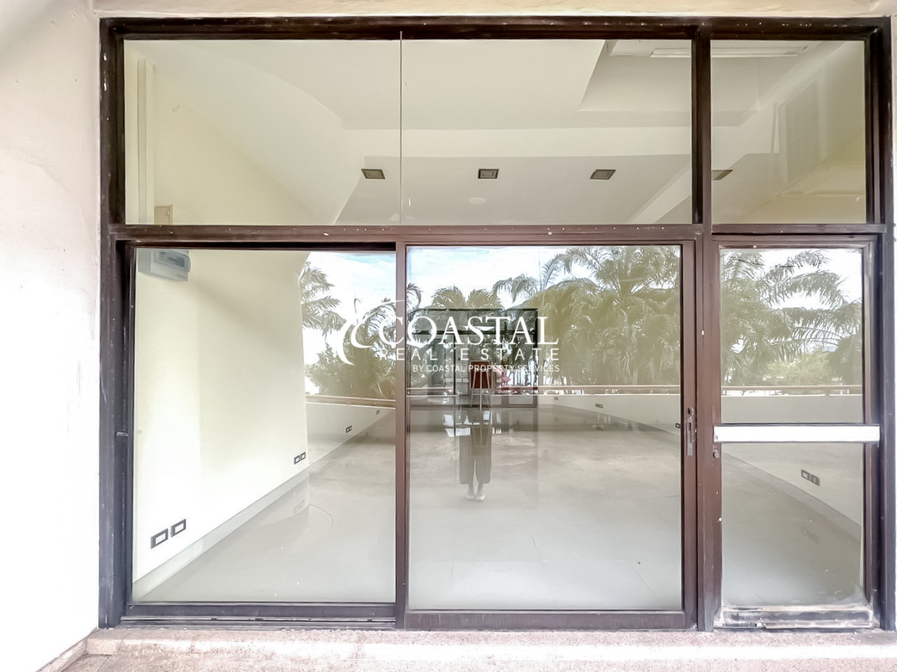 Commercial For Sale Baan Amphur