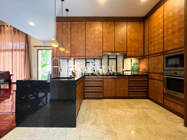 บ้านสำหรับขายหรือเช่าที่นาจอมเทียน