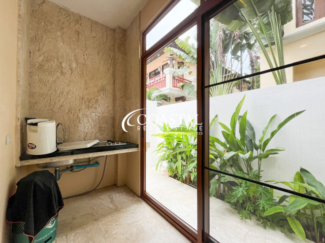 บ้านสำหรับขายหรือเช่าที่นาจอมเทียน