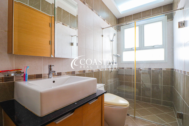 House For Sale And Rent East Pattaya