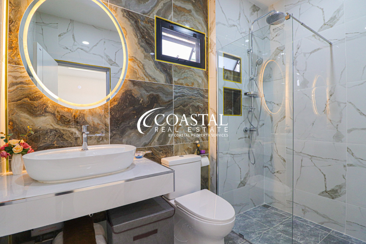 House For Sale Mabprachan/Pong