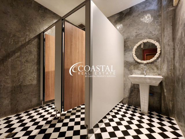 อสังหาริมทรัพย์เชิงพาณิชย์สำหรับขายหรือเช่าที่พัทยากลาง