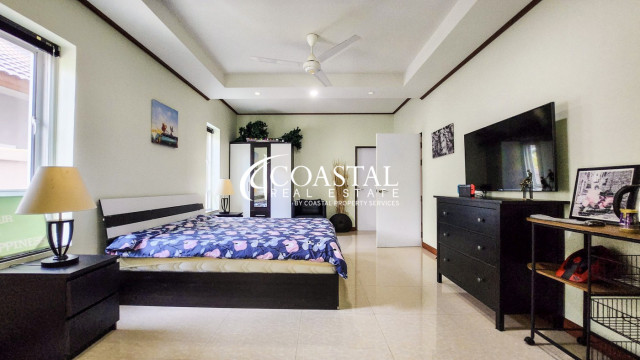 House For Sale Bang Saray