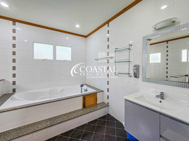 House For Sale East Pattaya