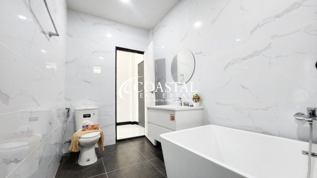 House For Sale And Rent Mabprachan/Pong