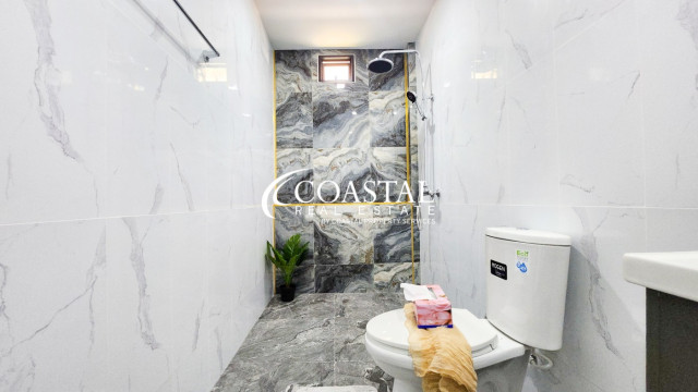 House For Sale And Rent Mabprachan/Pong