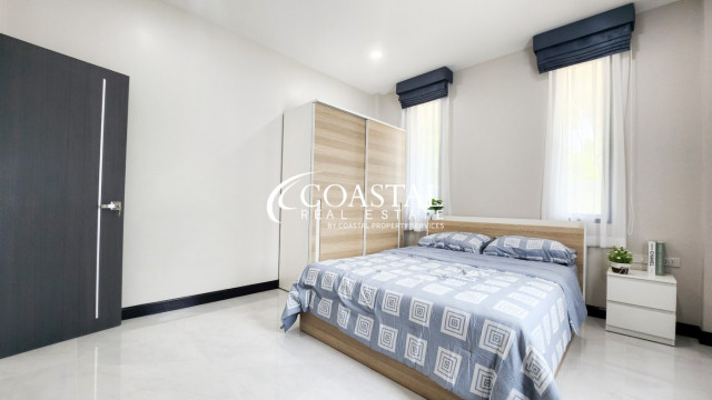 House For Sale And Rent Mabprachan/Pong