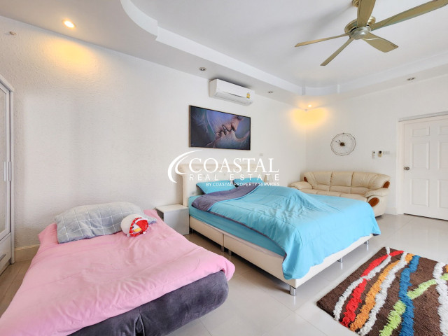 House For Sale Mabprachan/Pong