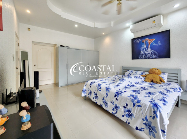 House For Sale Mabprachan/Pong