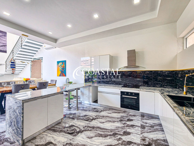 บ้านสำหรับขายหรือเช่าที่พระตำหนัก