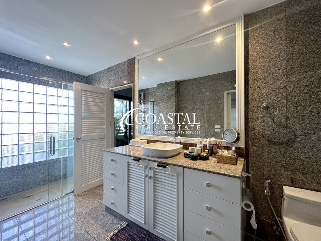 Condo For Sale Bangkok