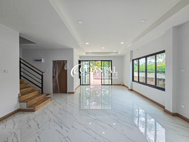 House For Sale Mabprachan/Pong