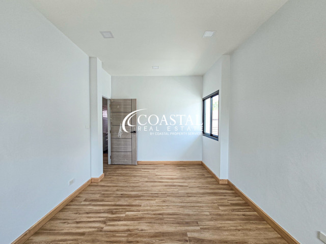 House For Sale Mabprachan/Pong