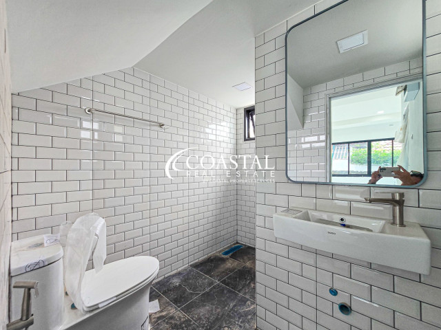 House For Sale Mabprachan/Pong