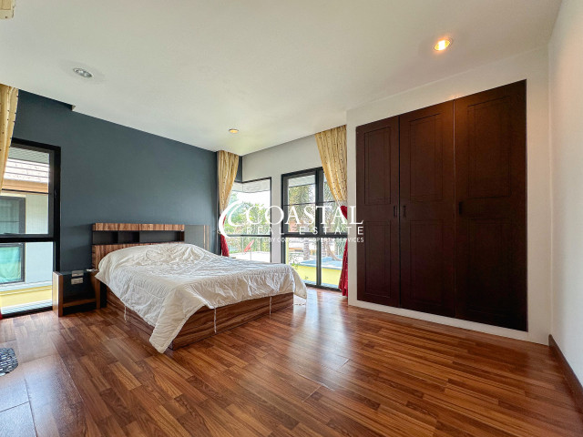 House For Sale And Rent Mabprachan/Pong