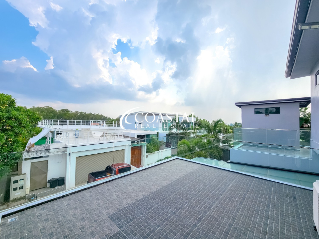 House For Sale Mabprachan/Pong