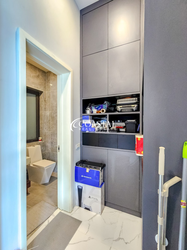 House For Sale Mabprachan/Pong