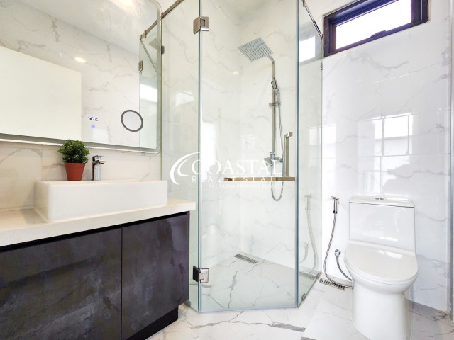 House For Sale Mabprachan/Pong