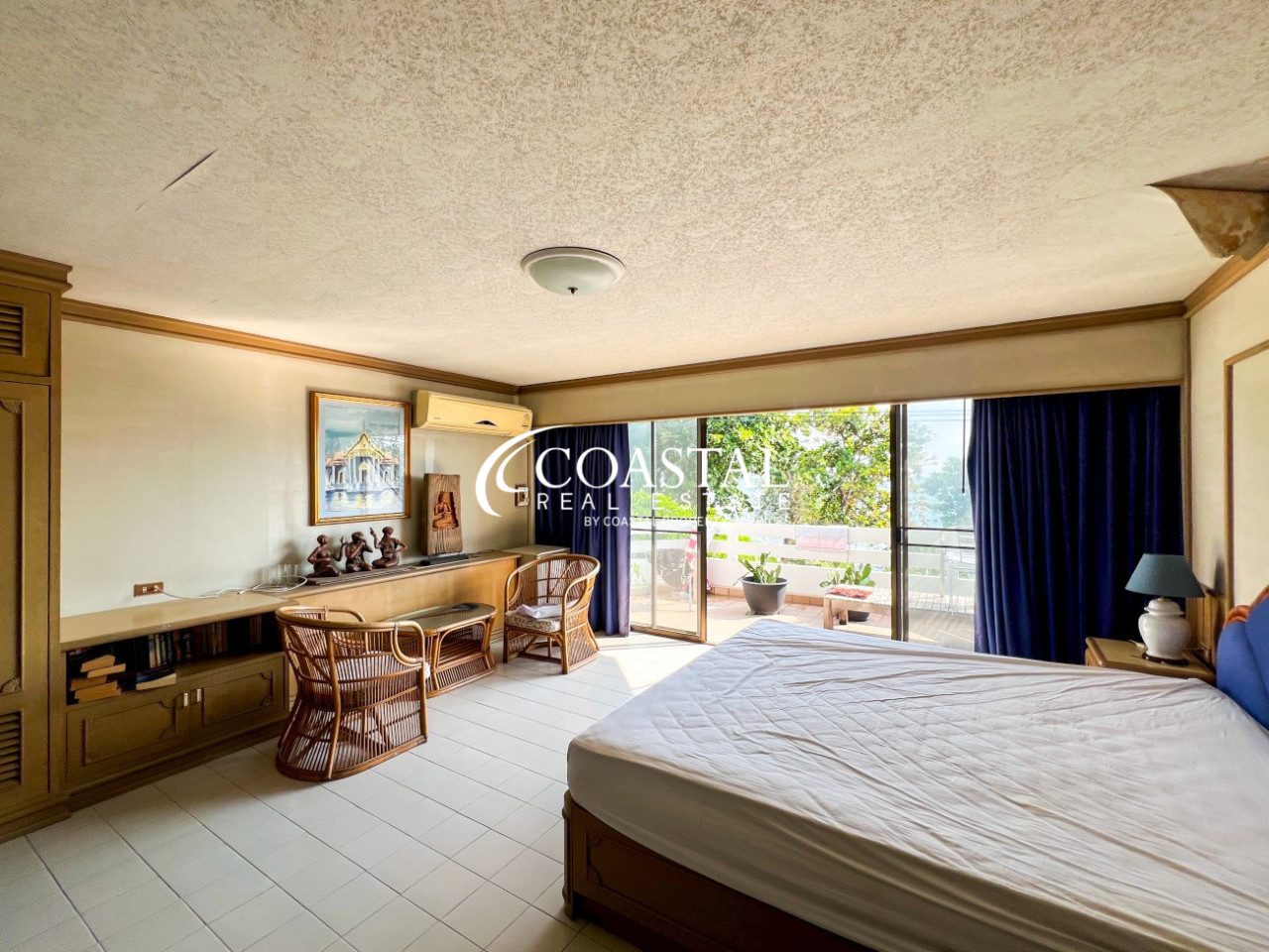 ทาวน์เฮ้าส์สำหรับขายที่จอมเทียน