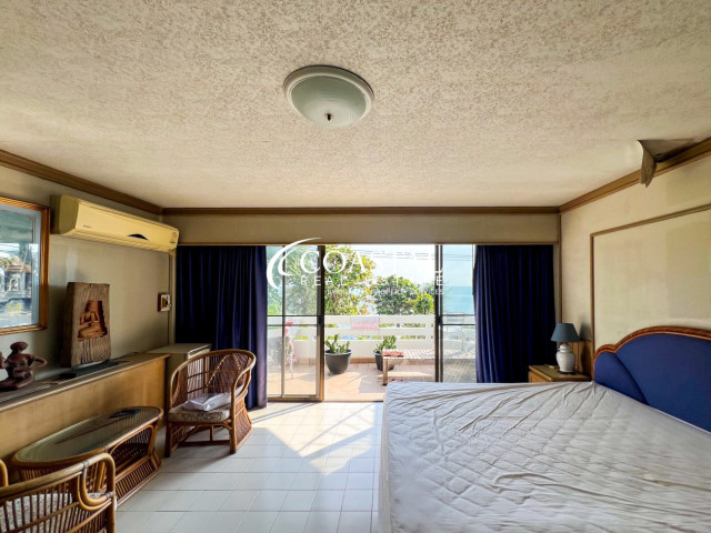 ทาวน์เฮ้าส์สำหรับขายที่จอมเทียน