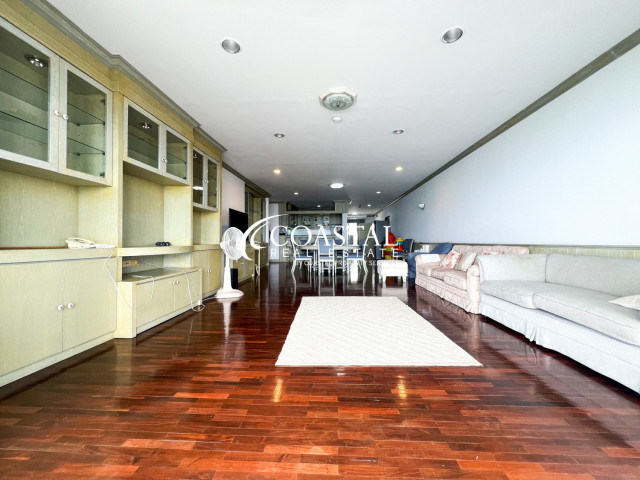 Condo For Sale Wong Amat