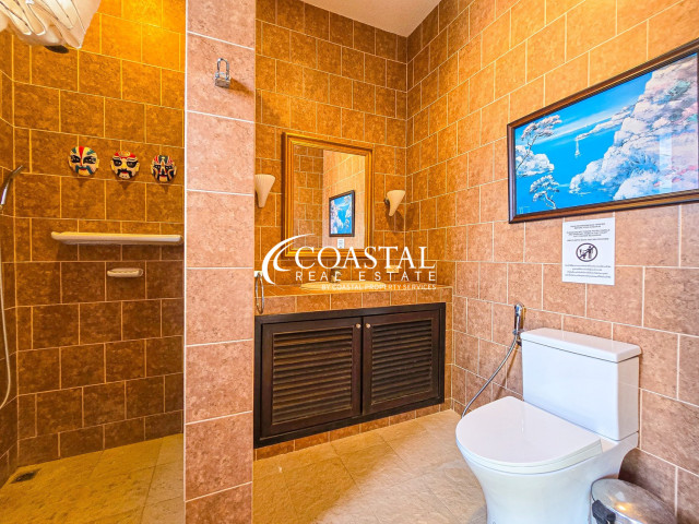 อสังหาริมทรัพย์เชิงพาณิชย์สำหรับขายที่นาจอมเทียน