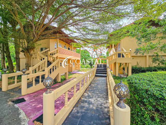 อสังหาริมทรัพย์เชิงพาณิชย์สำหรับขายที่นาจอมเทียน