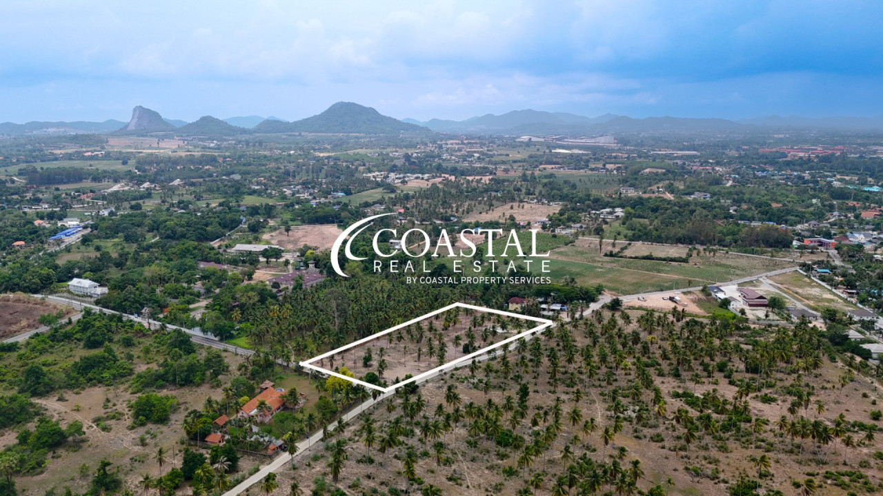 ที่ดินสำหรับขายที่นาจอมเทียน