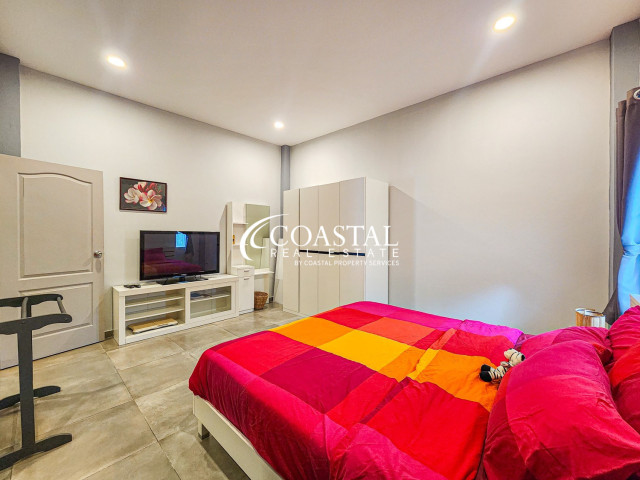 House For Sale And Rent Mabprachan/Pong