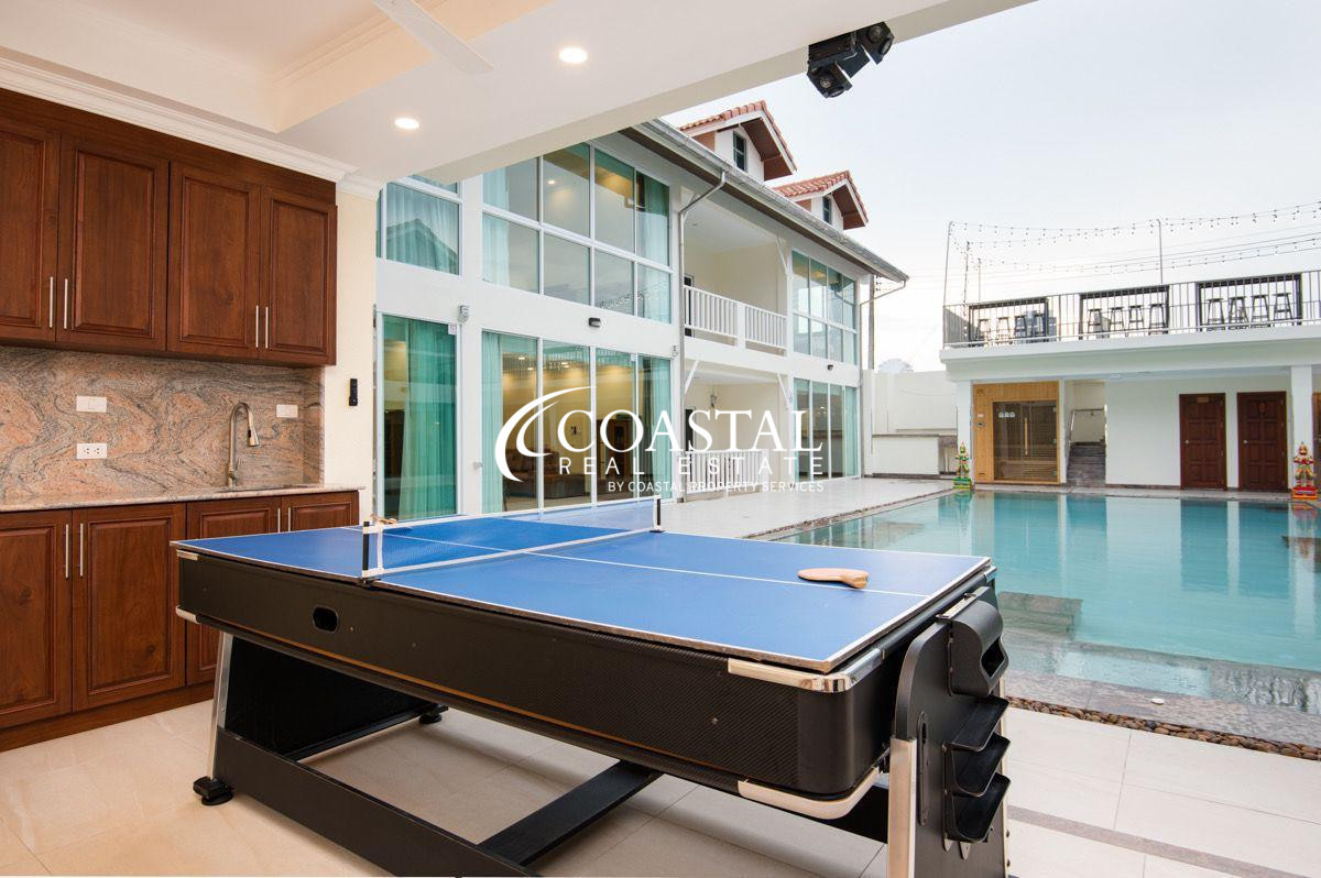 อสังหาริมทรัพย์เชิงพาณิชย์สำหรับขายที่พระตำหนัก