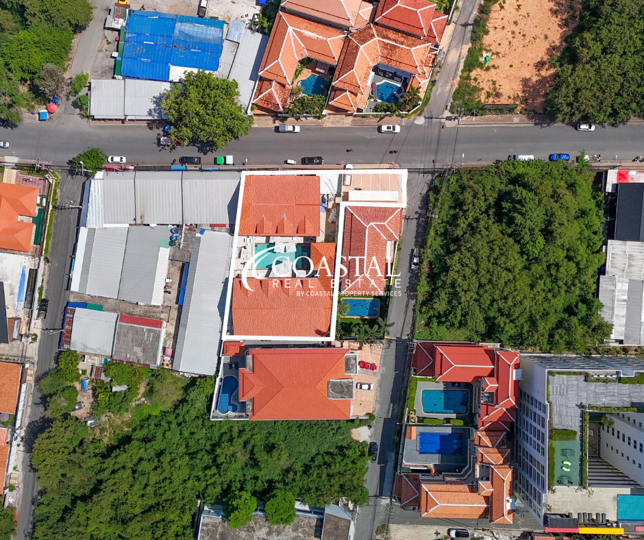 อสังหาริมทรัพย์เชิงพาณิชย์สำหรับขายที่พระตำหนัก