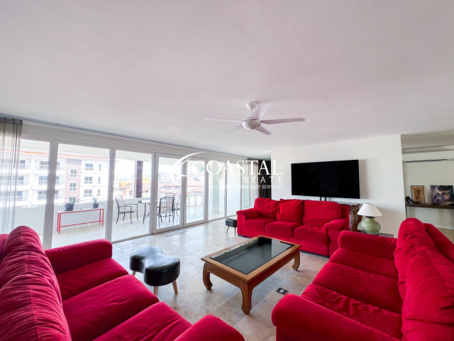 Condo For Sale Pratumnak