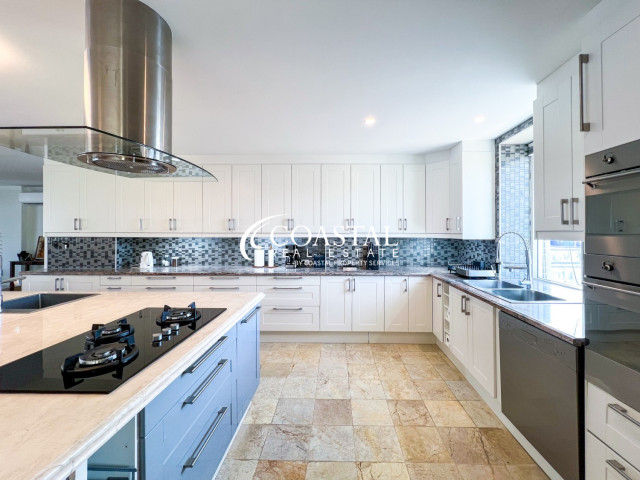 Condo For Sale Pratumnak