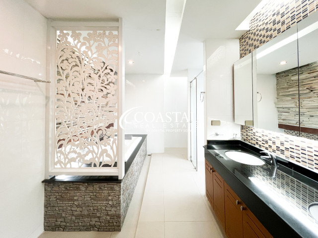 Condo For Sale Wong Amat