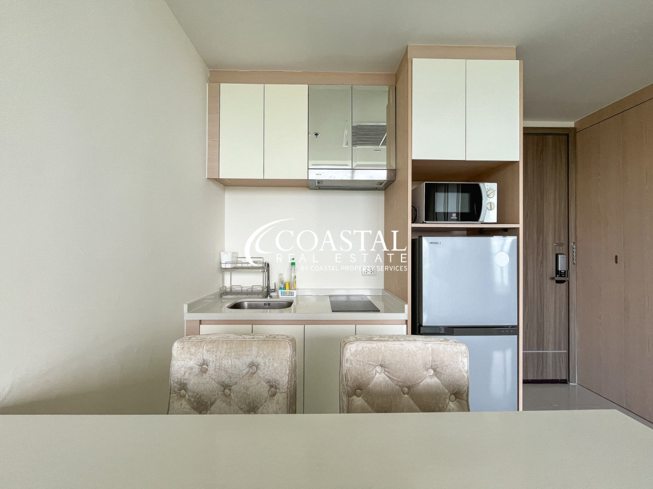 คอนโดสำหรับขายที่บางเสร่