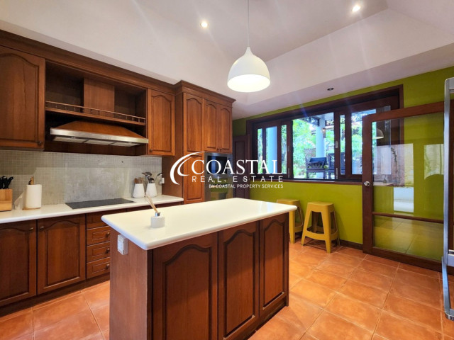 บ้านสำหรับขายหรือเช่าที่นาจอมเทียน