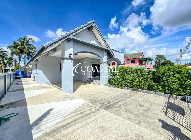 House For Sale Mabprachan/Pong
