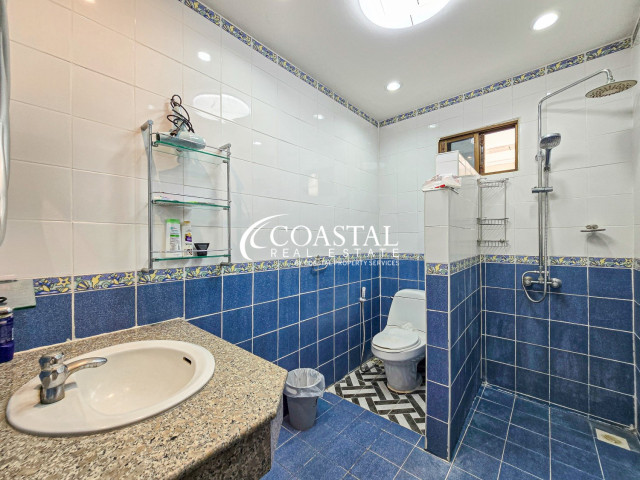 House For Sale Mabprachan/Pong