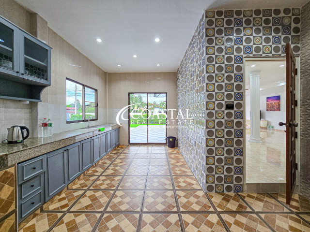 House For Sale Mabprachan/Pong