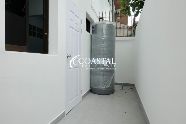 Townhouse For Sale East Pattaya