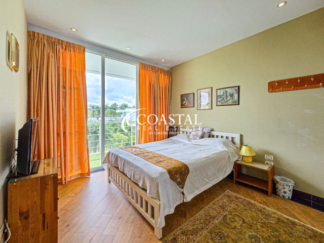 คอนโดสำหรับขายหรือเช่าที่นาจอมเทียน