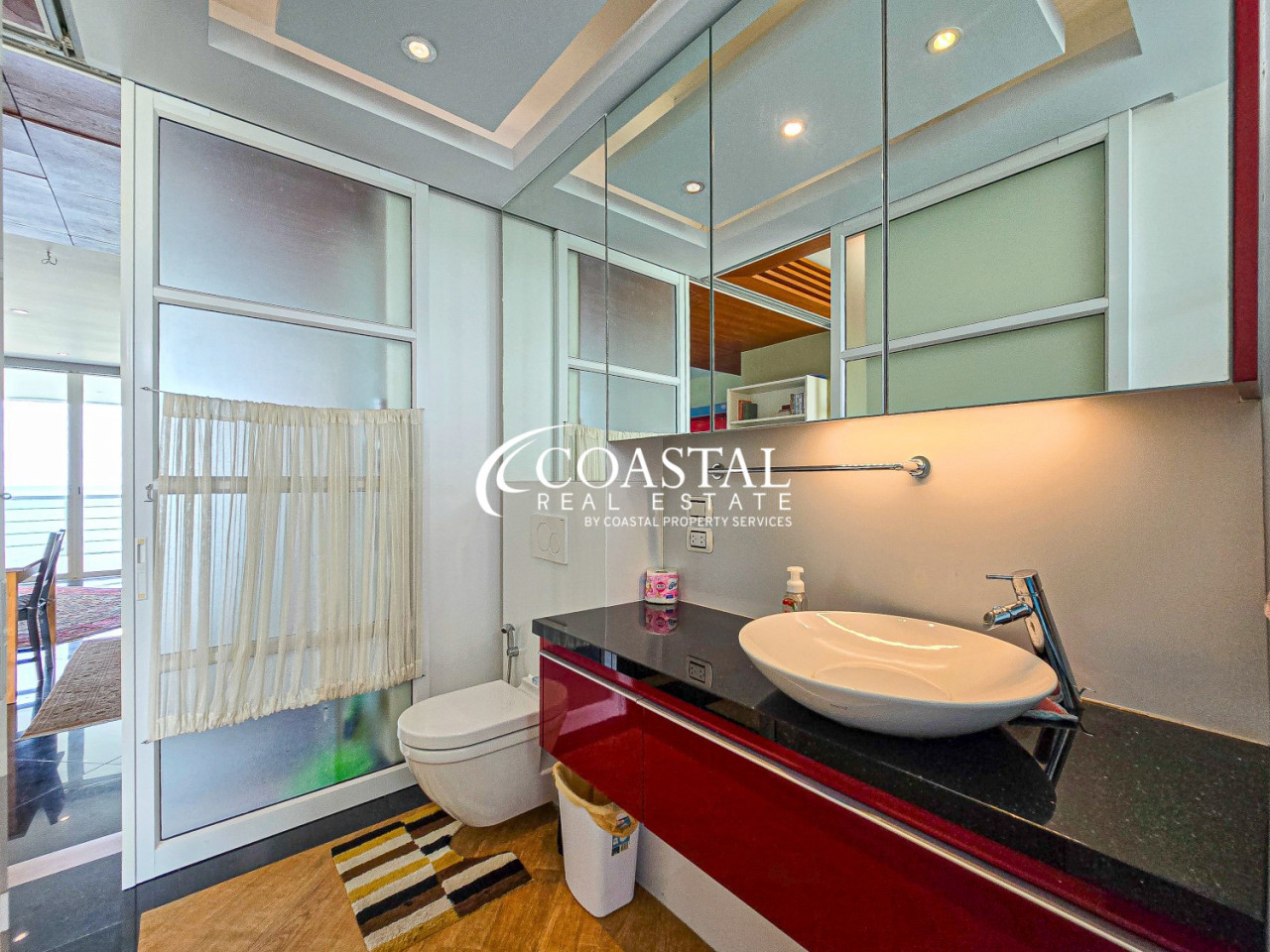 คอนโดสำหรับขายหรือเช่าที่นาจอมเทียน