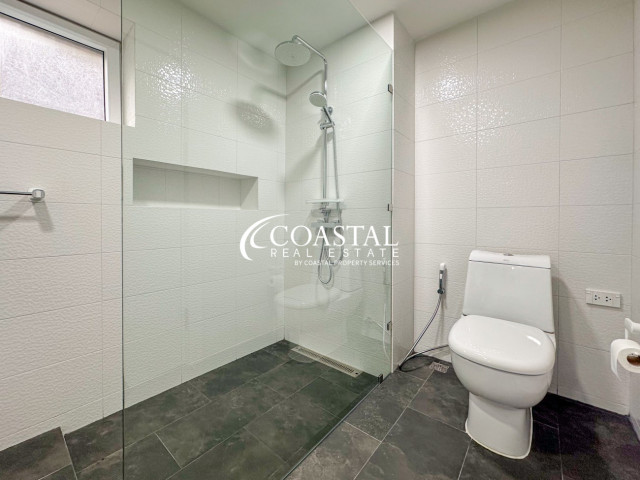 บ้านสำหรับขายที่พระตำหนัก