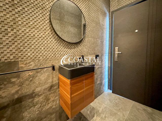 บ้านสำหรับขายที่พระตำหนัก